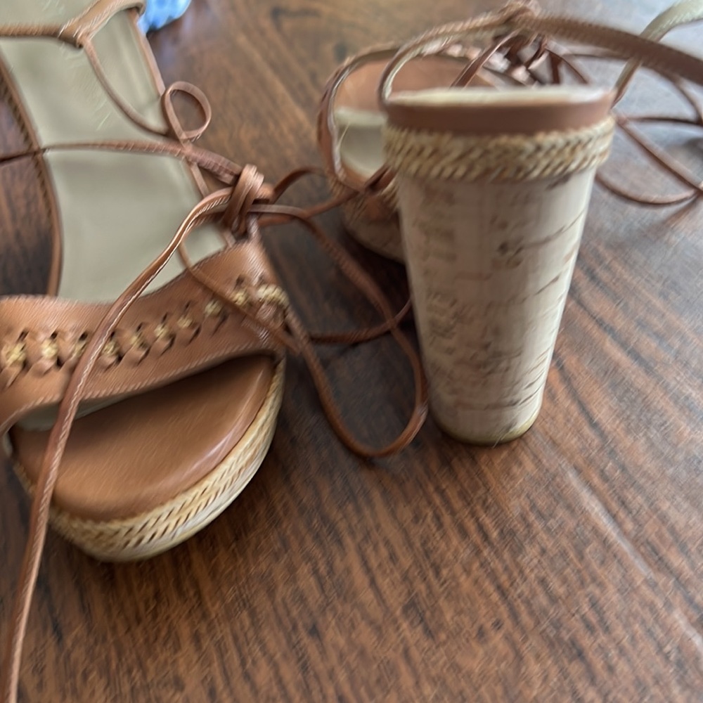 Stuart weitzman Tiedover Ankle-Wrap Wedge Sandal Camel size 8.5 M - Picture 2 of 5